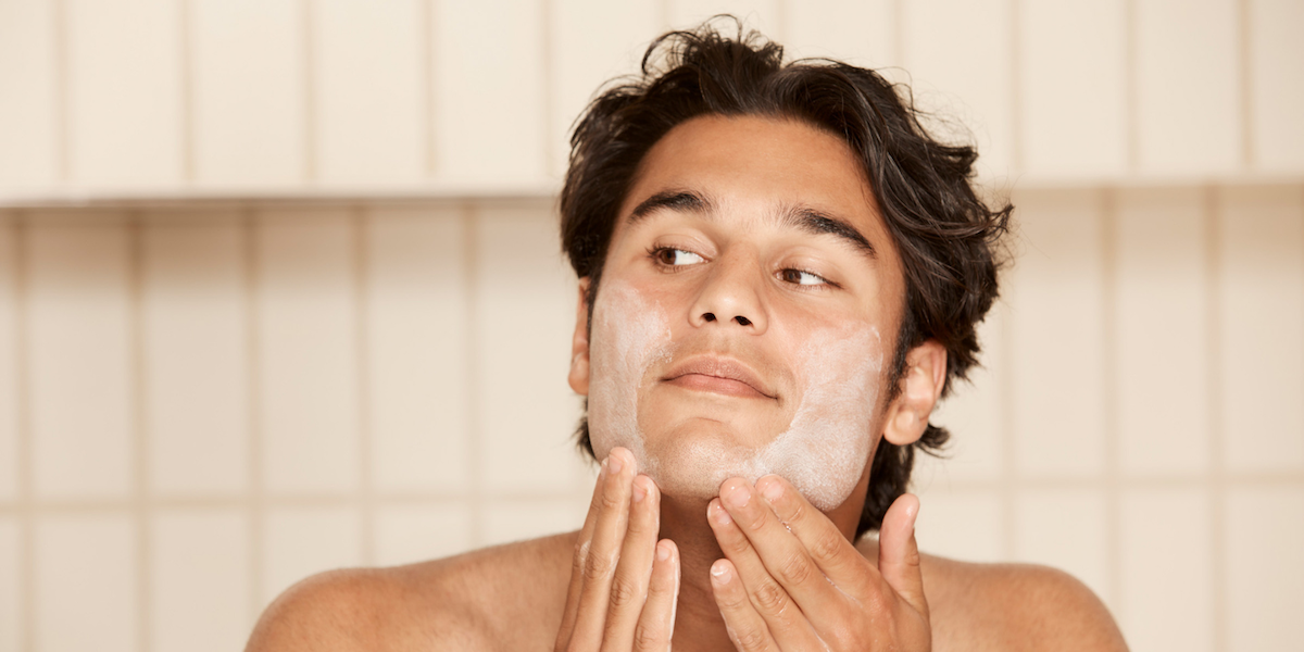Physical vs chemical exfoliation: which is better?