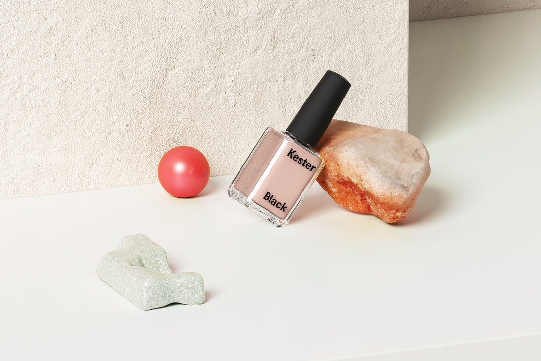 Iridescent Nail Polish Suncatcher Natural, Breathable Kester